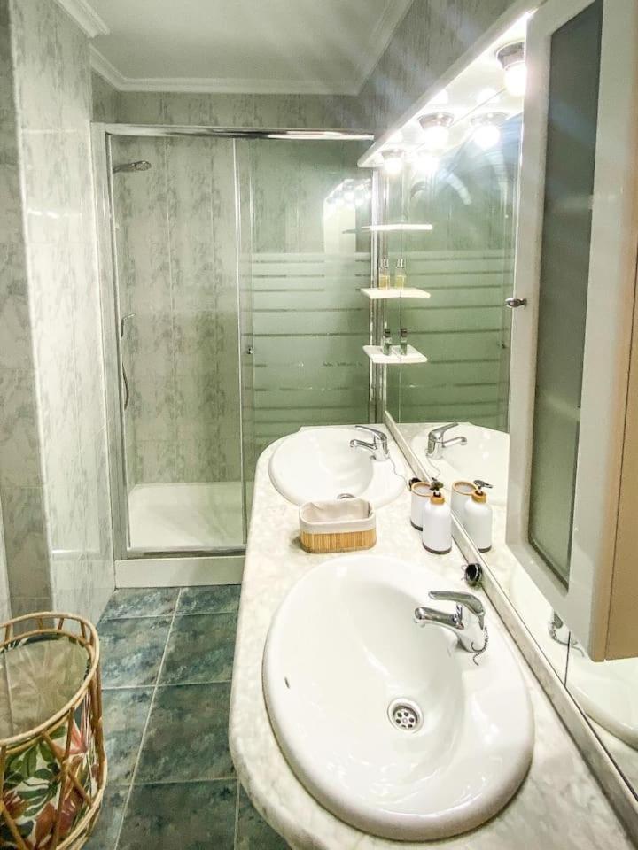 Residencial Leyra, Piso Centrico De 6 Habitaciones, 8 Camas Salamanca Eksteriør billede