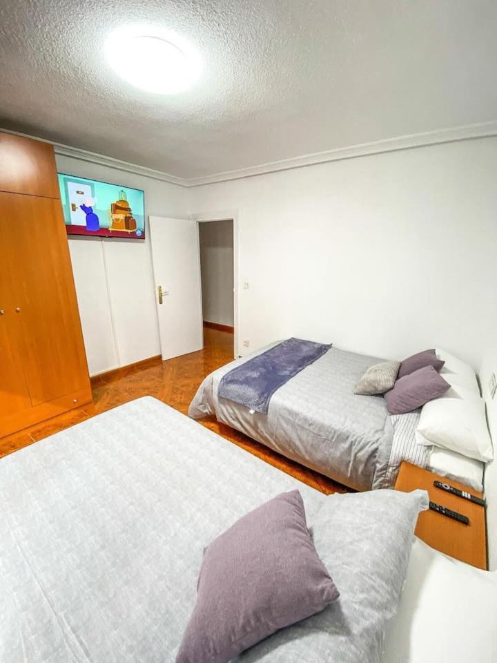 Residencial Leyra, Piso Centrico De 6 Habitaciones, 8 Camas Salamanca Eksteriør billede
