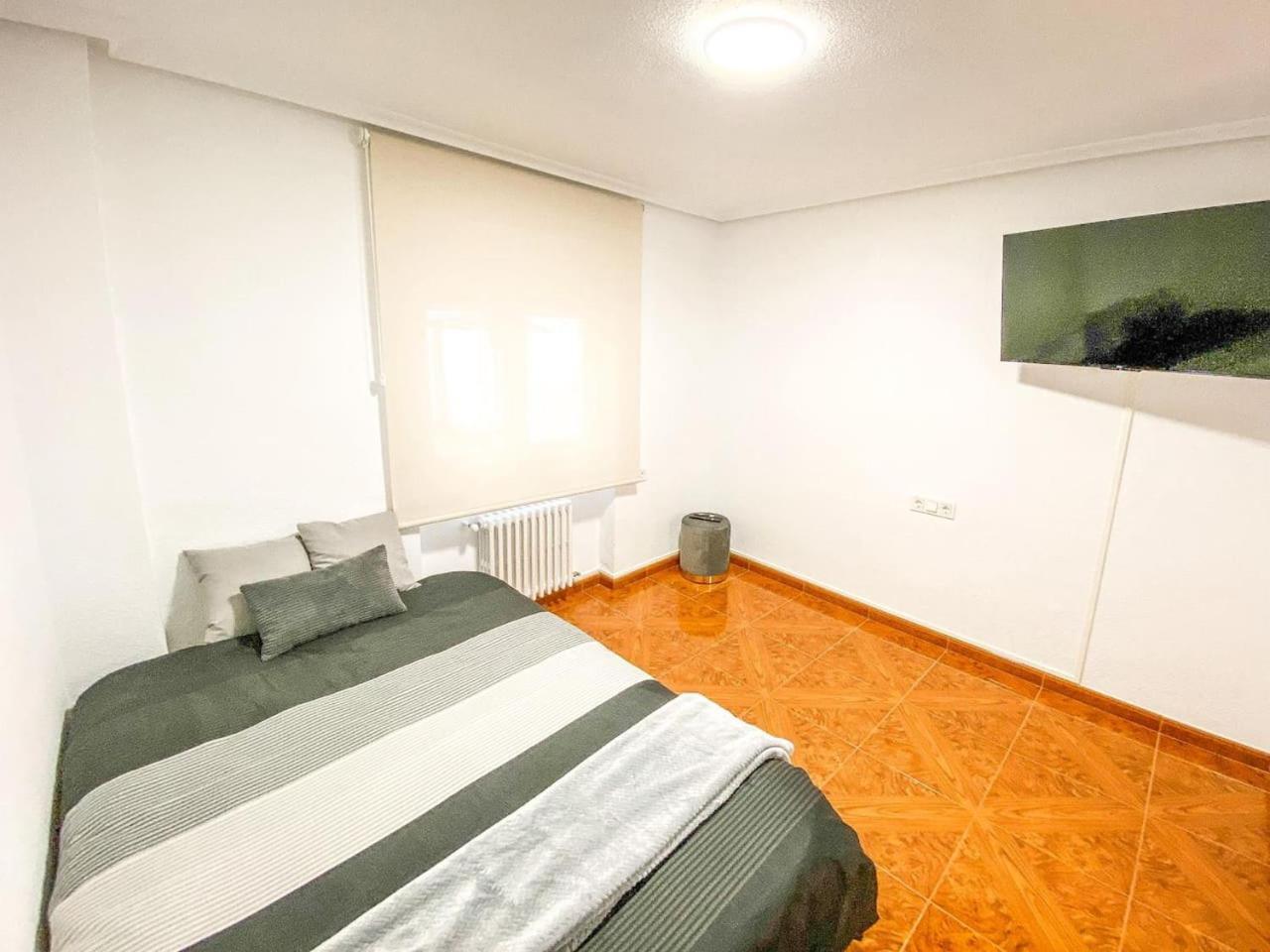 Residencial Leyra, Piso Centrico De 6 Habitaciones, 8 Camas Salamanca Eksteriør billede